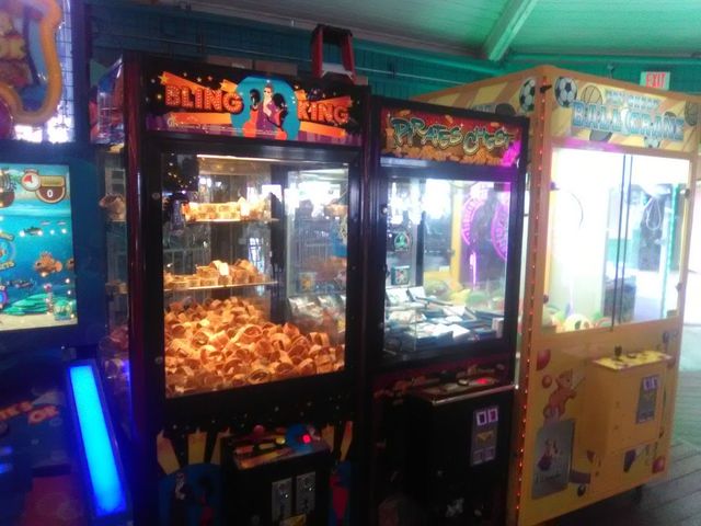 Pelican Pier Pavilion - Arcade